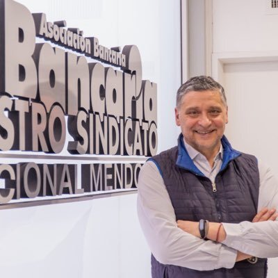 Entrevista Exclusiva: Sergio Giménez, Sec Gral de la Bancaria Mendoza, Resistencia al DNU de Milei y sus Implicancias en el Banco Nación