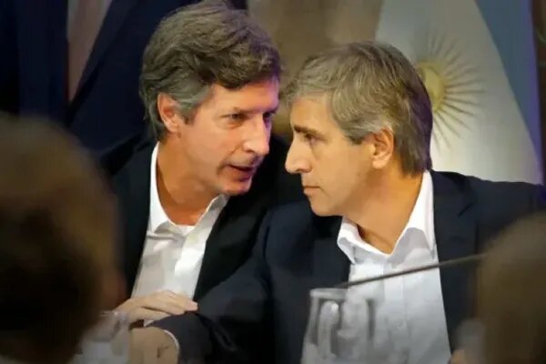 El Gobierno destin&oacute; m&aacute;s de 600 millones de d&oacute;lares para frenar la suba del d&oacute;lar