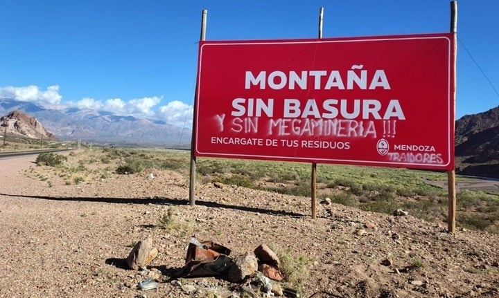 &iquest;Vandalismo o resistencia? Intervienen propaganda estatal para rechazar el avance del proyecto San Jorge