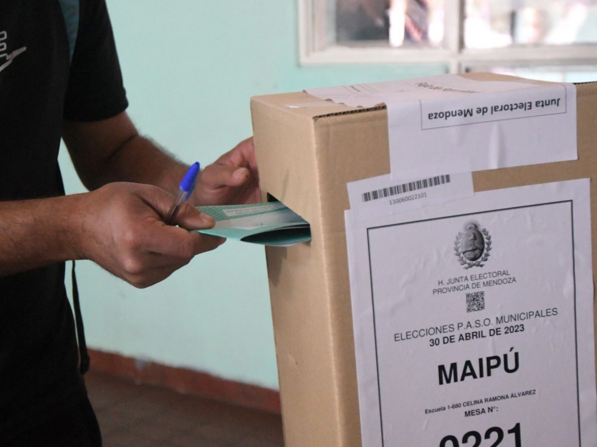 22F en Mendoza: Encuestas marcan una polarizaci&oacute;n incierta bajo un clima de apat&iacute;a 
