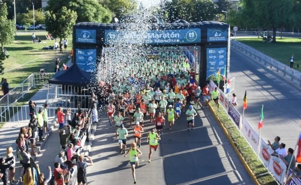 Todo lo que Necesitas Saber para Participar en la Media Marat&oacute;n Ciudad de Mendoza 2024