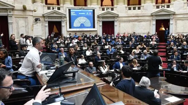 Diputados debate la suspensi&oacute;n de las PASO: LLA conf&iacute;a en el qu&oacute;rum y busca la aprobaci&oacute;n
