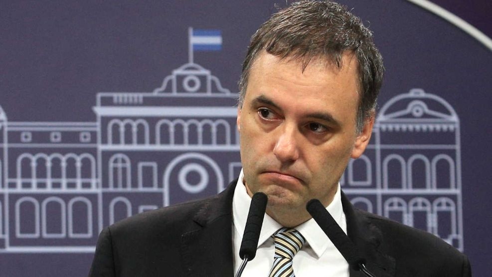 ¿Salud de segunda mano? Adorni anunció la apertura a la importación de equipos médicos USADOS