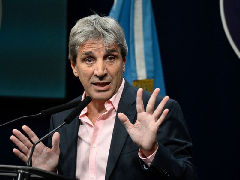 Escándalo en el INDEC: Denuncian penalmente a Caputo por manipulación de datos y violación del secreto estadístico  