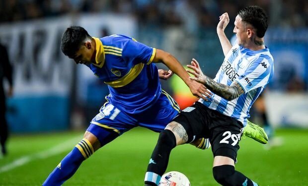  Boca Juniors y Racing Chocan en un Cl&aacute;sico Decisivo