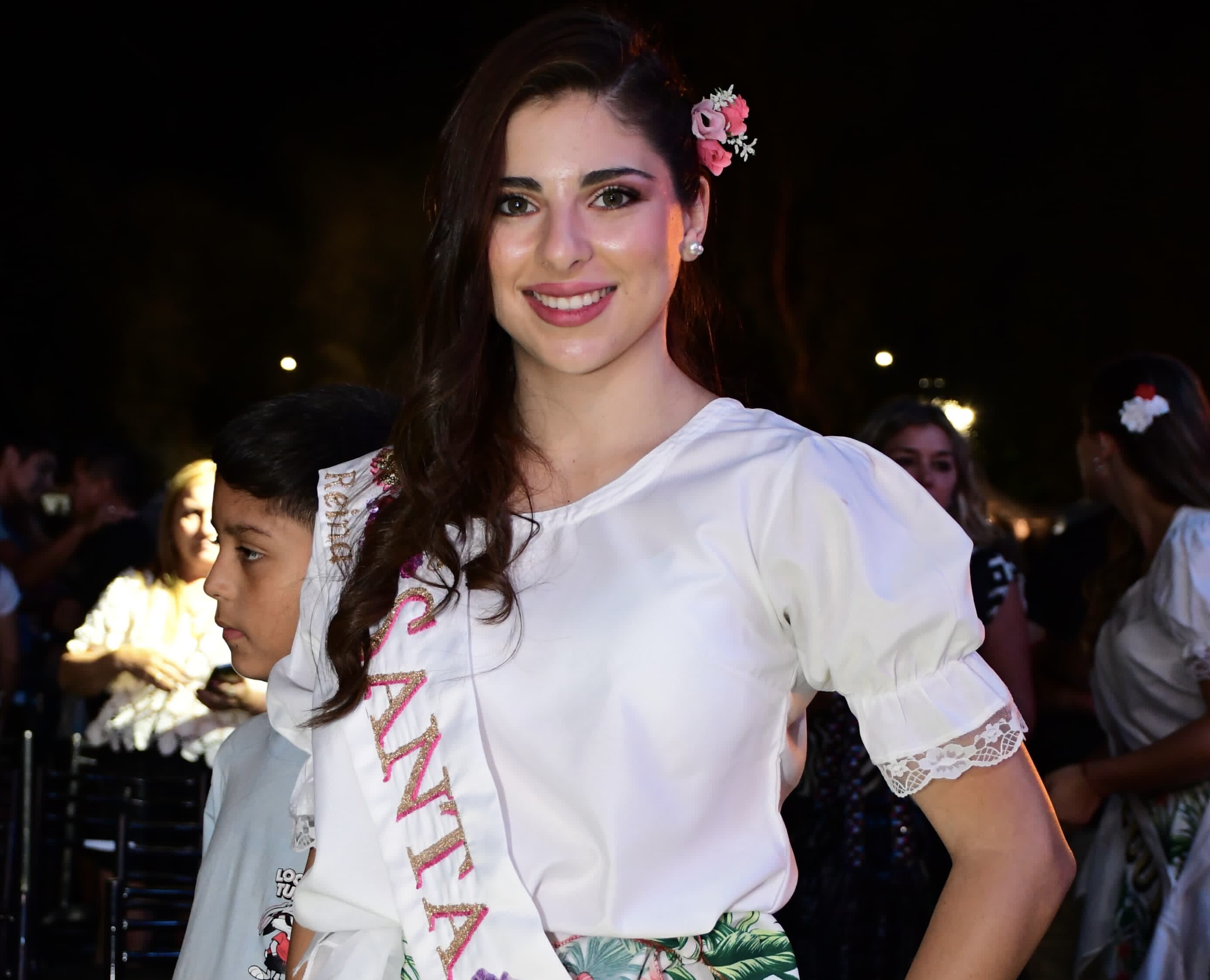 Magal&iacute; Cola, la Reina de Santa Rosa que gana protagonismo en la Vendimia 2025