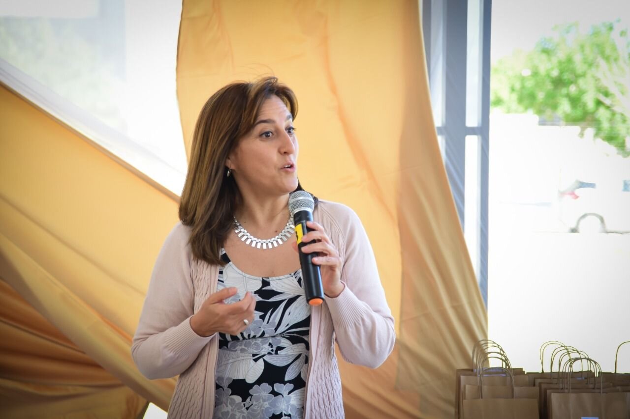 Descentralizar y federalizar la propuesta, Laura Soto pre candidata a la intendencia en San Mart&iacute;n 