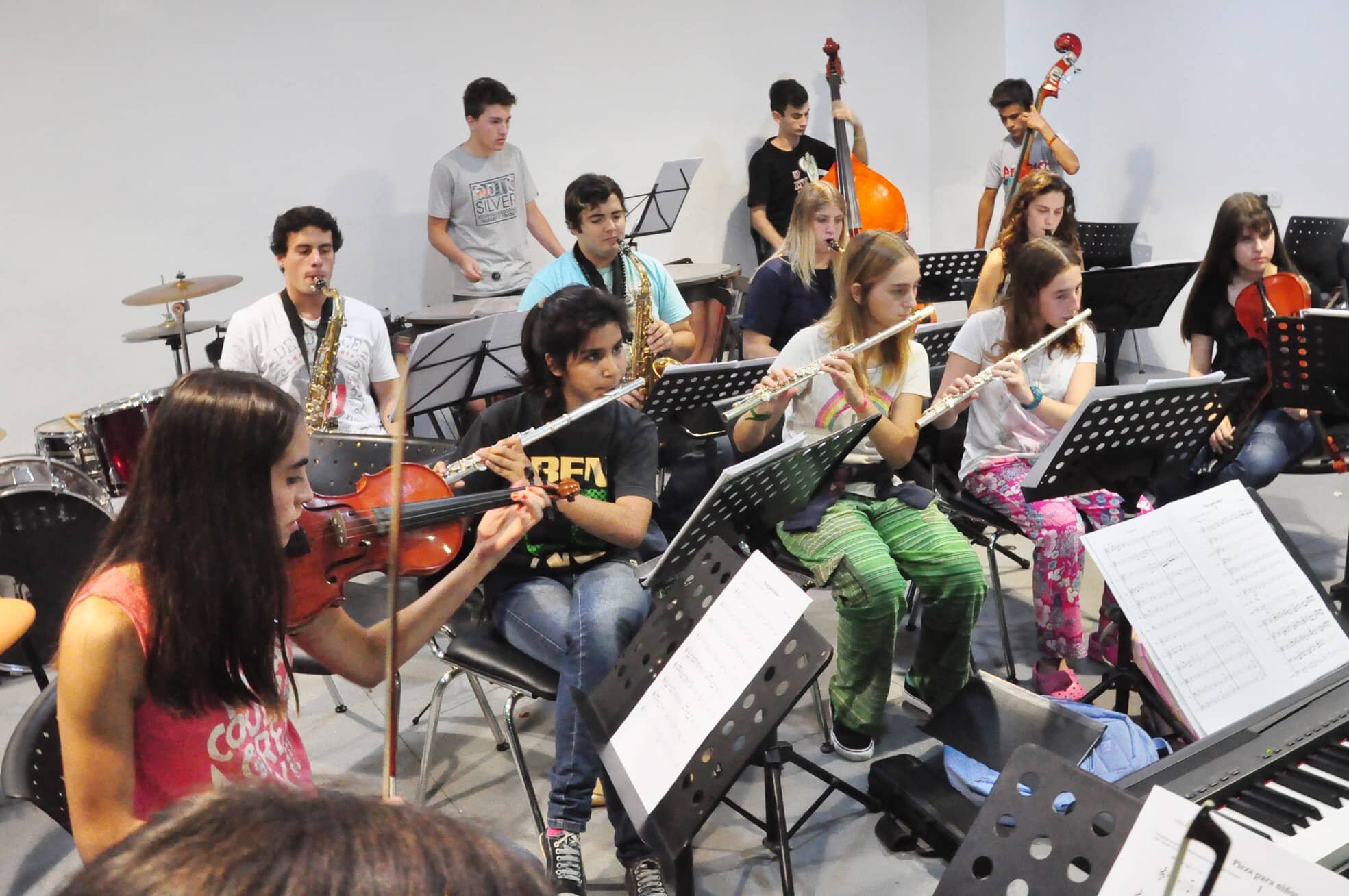 Jun&iacute;n abre inscripciones para su Escuela Municipal de M&uacute;sica con talleres gratuitos para todas las edades