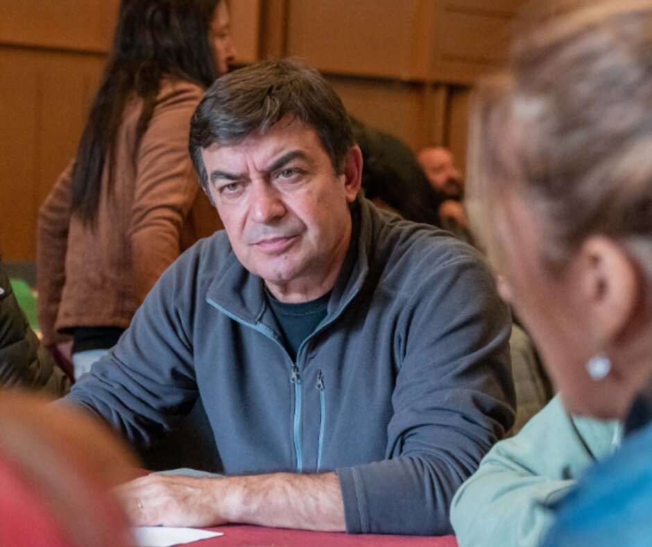 Omar De Marchi arranca su campa&ntilde;a en Mendoza por los docentes