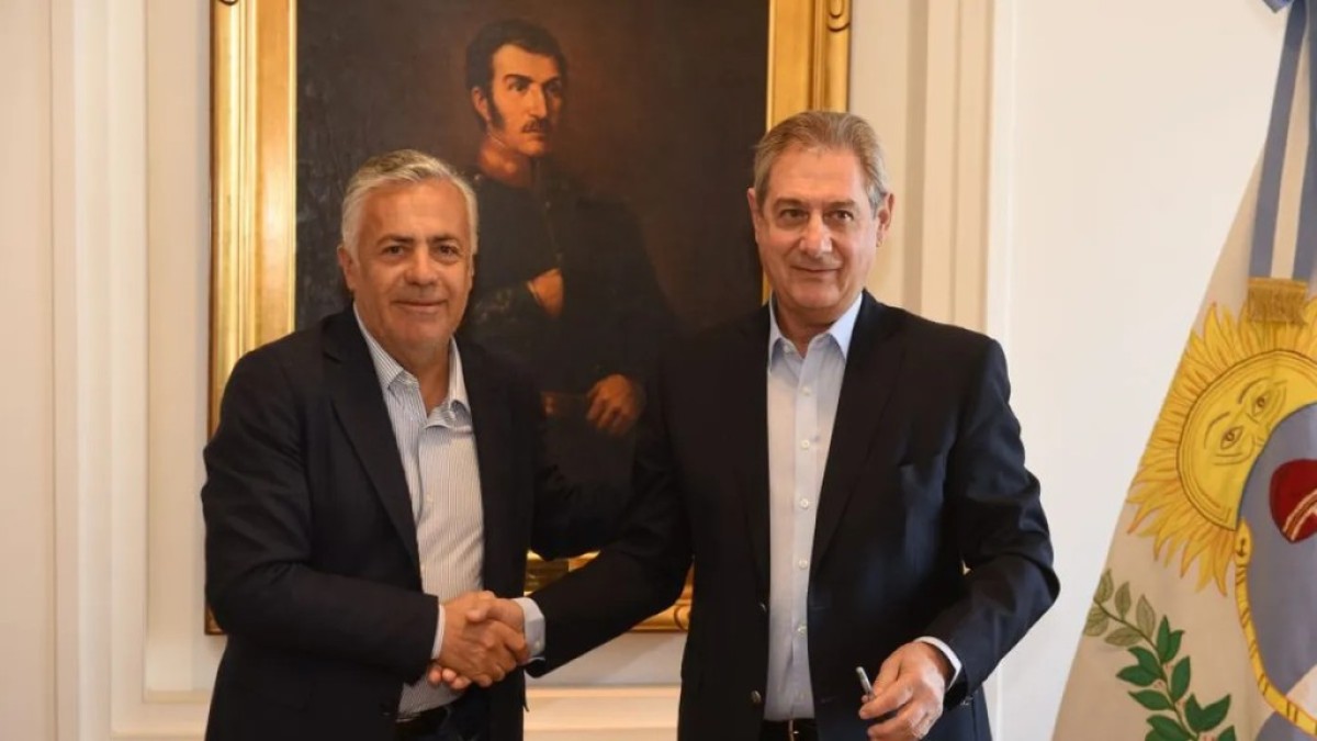 Guerra por la autonom&iacute;a: Cornejo busca 