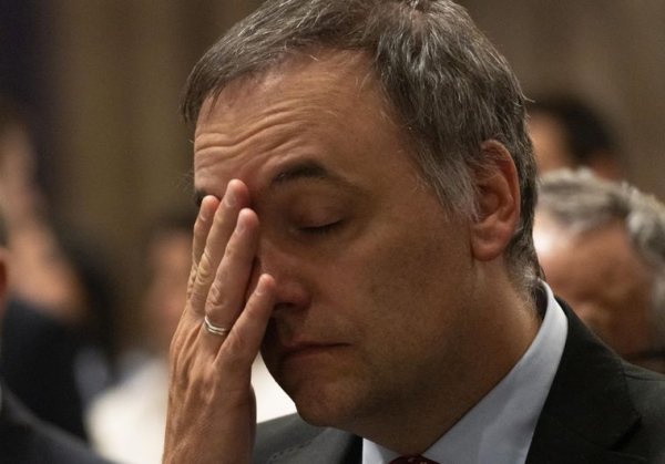 La sombra de los 65 mil d&oacute;lares: una 