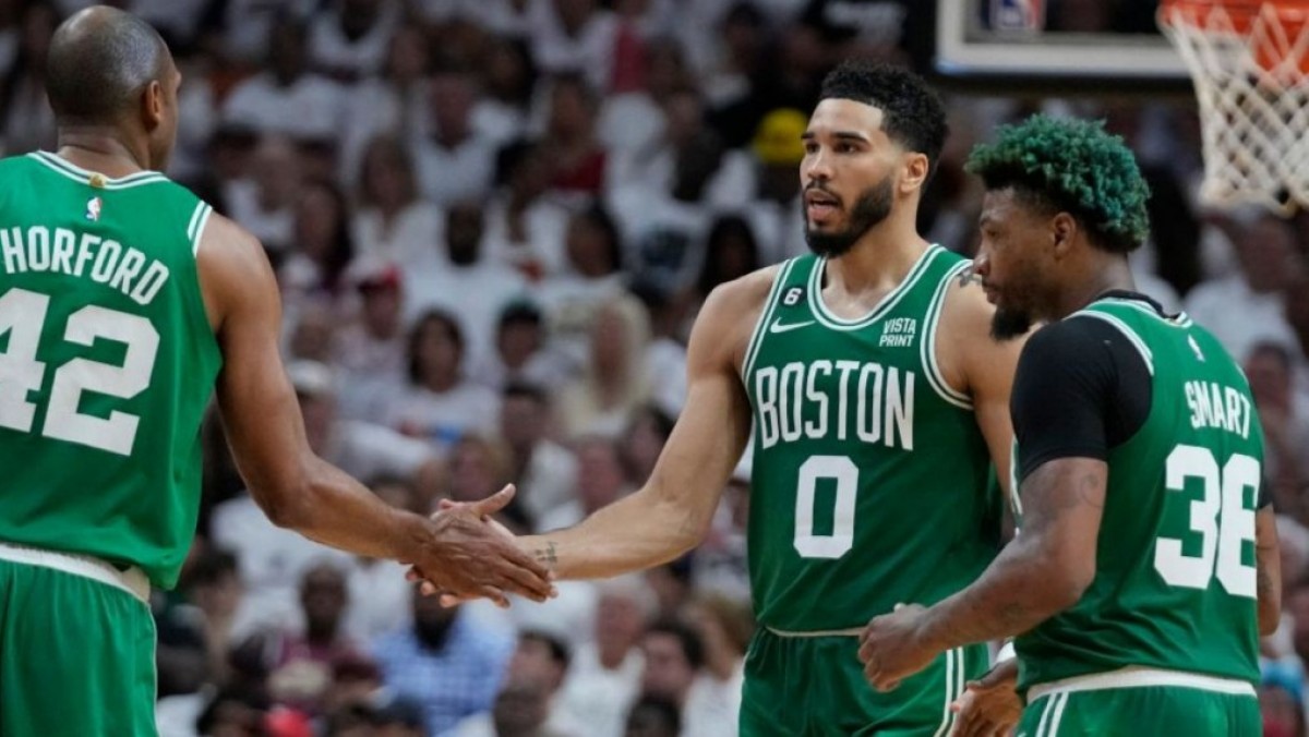 En el &uacute;ltimo tiro los Celtics empatan la serie y quedan a un paso de hacer historia