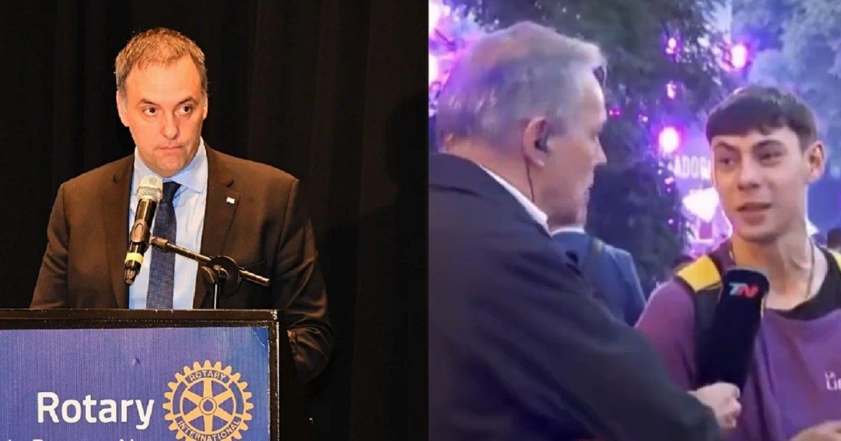 Acarreados, robos y silbidos: el acto de Adorni termin&oacute; en bochorno libertario