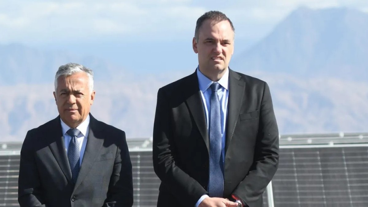 Tras el paso de Adorni por Mendoza, &iquest;Cornejo fue 
