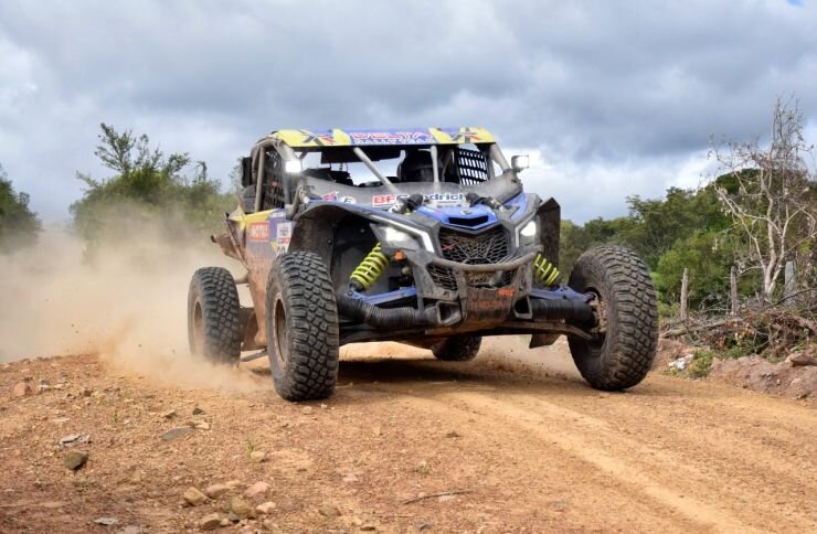 Rally Cross Country llega a Santa Rosa