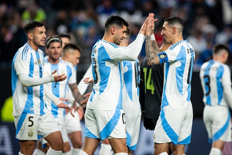 La Selecci&oacute;n Argentina se Prepara para Enfrentar a Ecuador en un Amistoso en Chicago