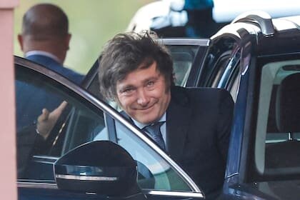 Milei Acelera para persuadir a los Gobernadores con la Ley Bases