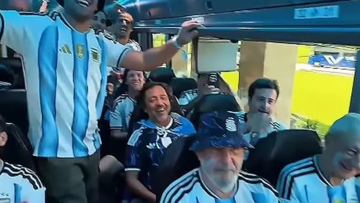 Pol&eacute;mica en Mendoza: funcionarios viajaron al Mundial 2026 tras ganar un sorteo de un banco y crecen las dudas &eacute;ticas