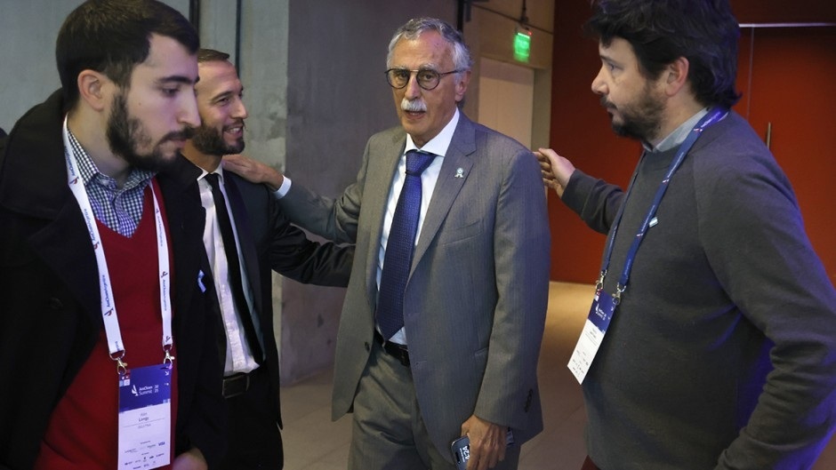 Negocios para pocos: la trama detr&aacute;s del funcionario de Milei que benefici&oacute; a Medicus