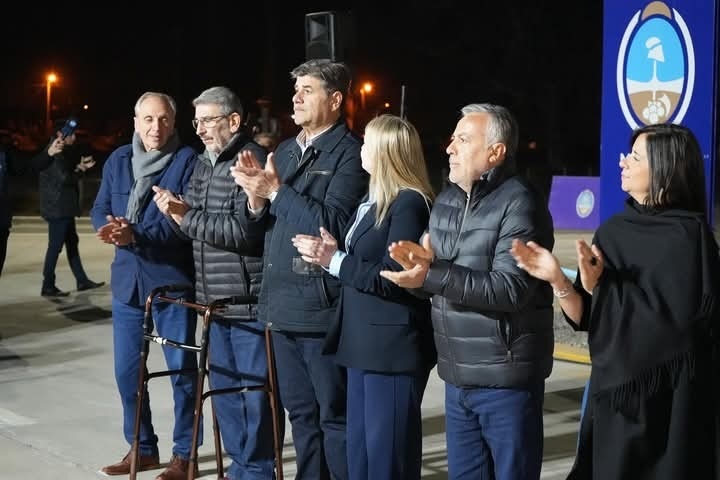 El palo de Mansur en plena inauguraci&oacute;n: &lsquo;Una d&eacute;cada para 4 km, A este ritmo, vamos a tener que esperar 40 a&ntilde;os para que se termine&rdquo;