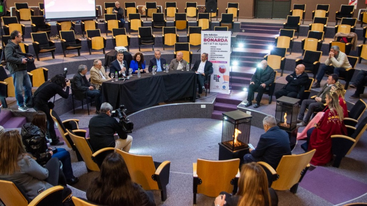 Contin&uacute;a la Semana Nacional del Bonarda en Mendoza