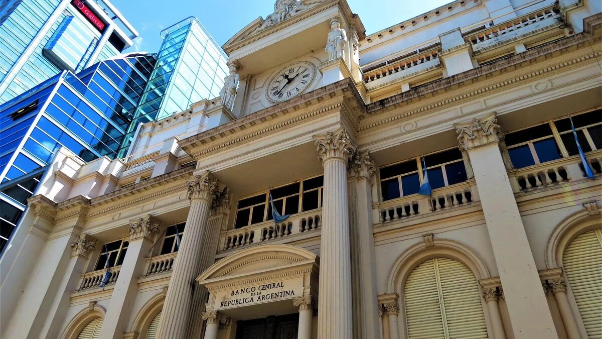 Por intervenci&oacute;n en el mercado las Reservas del Banco Central en ca&iacute;da libre: c&oacute;mo se perdi&oacute; m&aacute;s de US$ 2.600 millones en un mes