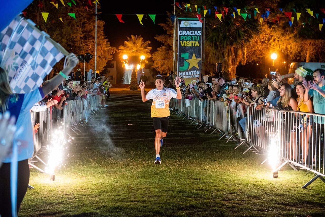 Jun&iacute;n se Prepara para la 12&ordf; Edici&oacute;n de la Marat&oacute;n Nocturna Internacional: "Con Luz Propia, Jun&iacute;n Brilla M&aacute;s&ldquo;