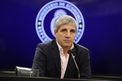 Caputo no gir&oacute; los d&oacute;lares prometidos a Nueva York y genera incertidumbre en los mercados