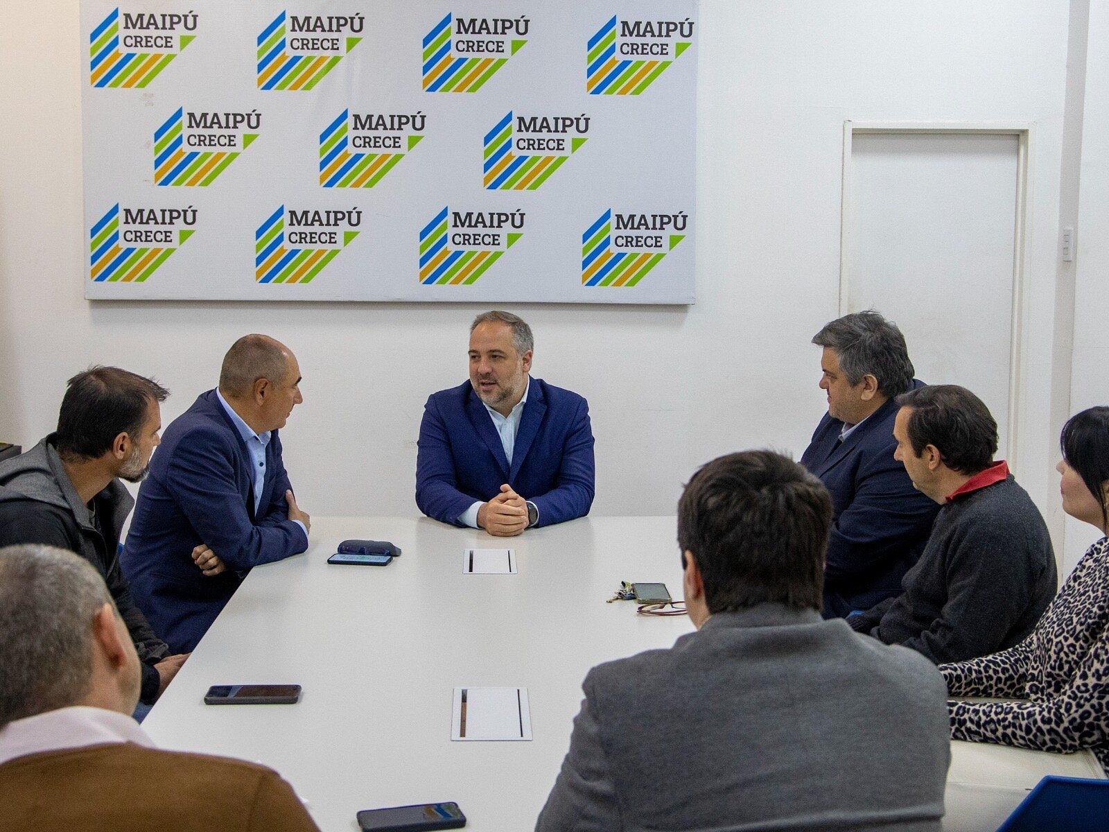 Maip&uacute; y la Federaci&oacute;n Econ&oacute;mica de Mendoza firman convenio para impulsar a las PyMEs locales