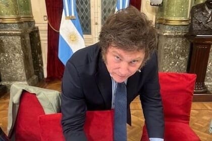 Milei Veta la Ley de Movilidad Jubilatoria y Genera Tensi&oacute;n en el Congreso