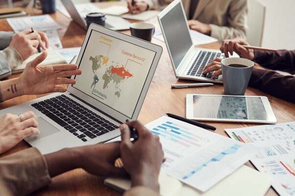 Cursos de Formaci&oacute;n Profesional en el Sector Agroindustrial y Vitivin&iacute;cola de la Fundaci&oacute;n para la Innovaci&oacute;n Institucional y el INV