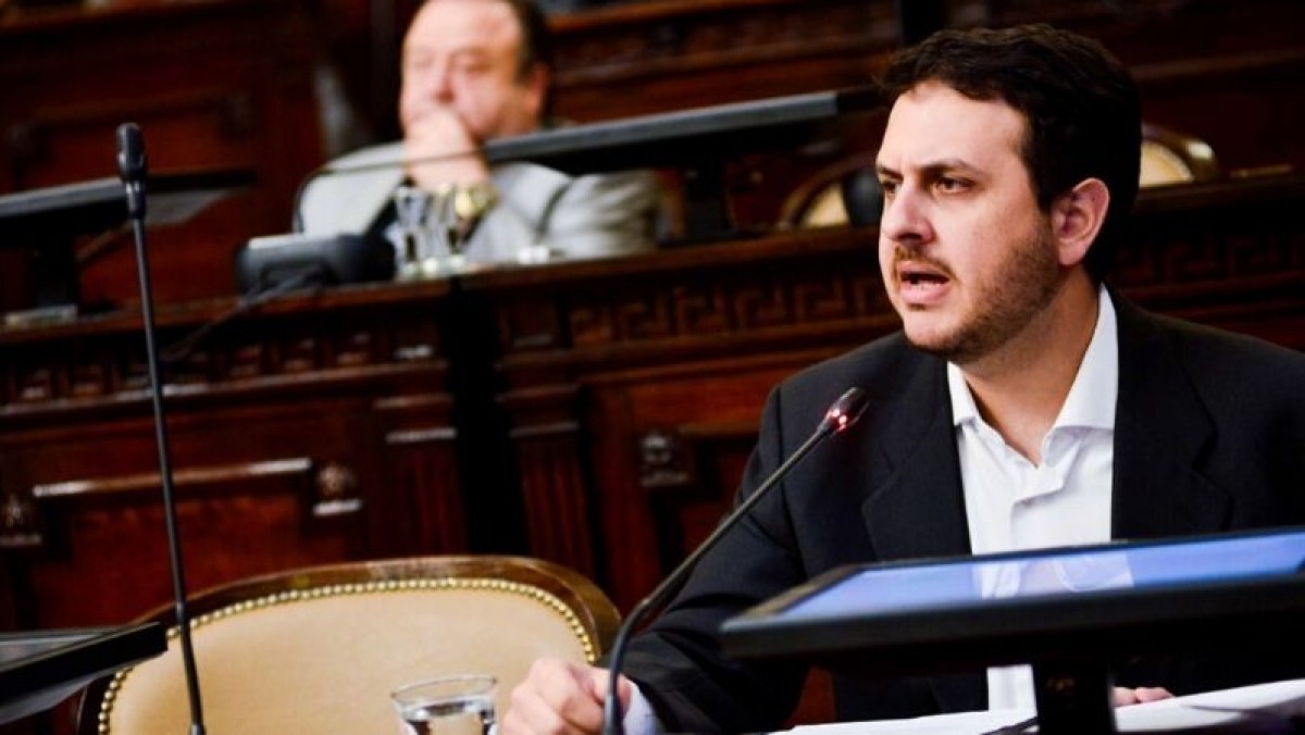 Lautaro Jim&eacute;nez, el &iacute;tem aula, las elecciones y el corrimiento del arco pol&iacute;tico a una extrema derecha 