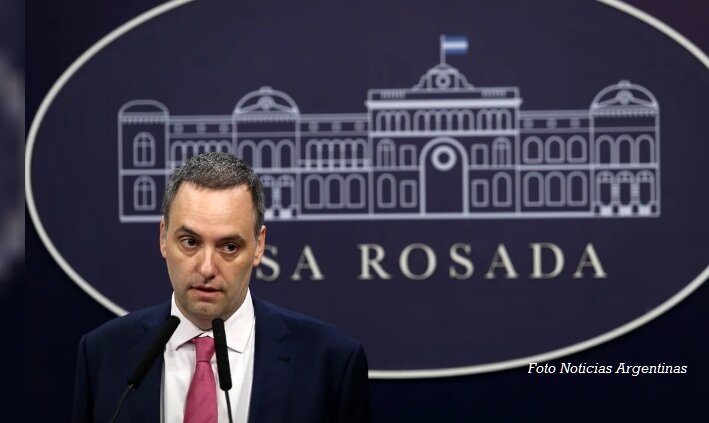 La millonaria estructura de Adorni: La contradicci&oacute;n del ajuste y el gasto en comunicaci&oacute;n presidencial