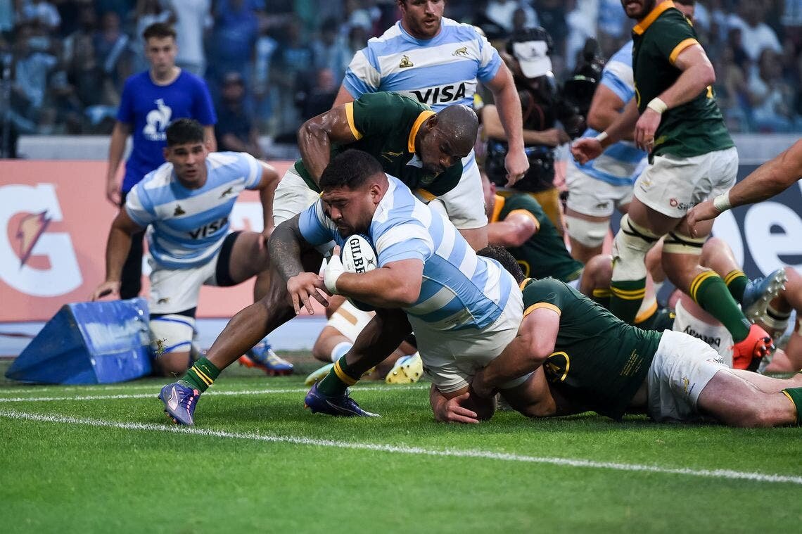 Los Pumas sorprenden a Sud&aacute;frica y siguen en carrera por el Rugby Championship