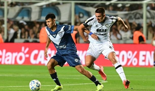 V&eacute;lez y Central C&oacute;rdoba se juegan la gloria en la final de la Supercopa Argentina