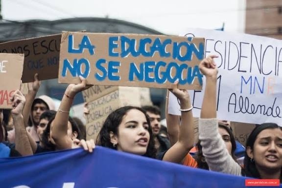 Las universidades rechazan el Presupuesto 2026: acusan a Milei de recortar 30% los fondos