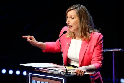 Myriam Bregman acus&oacute; a la &ldquo;vieja derecha despeinada&rdquo; en el debate presidencial
