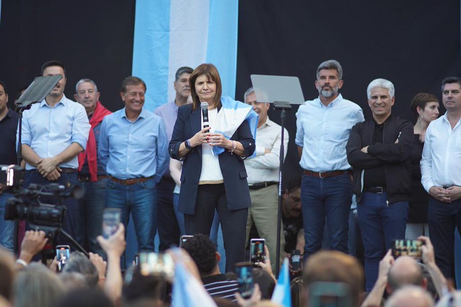  Patricia Bullrich pas&oacute; por Mendoza en busca de reposicionarse de cara a las generales