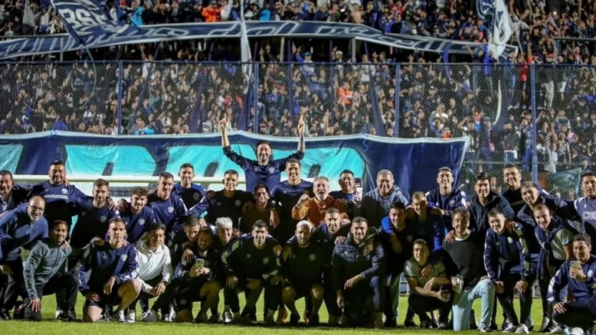 Independiente Rivadavia Asciende a la Liga Profesional y Se Suma a Godoy Cruz en la Primera Divisi&oacute;n