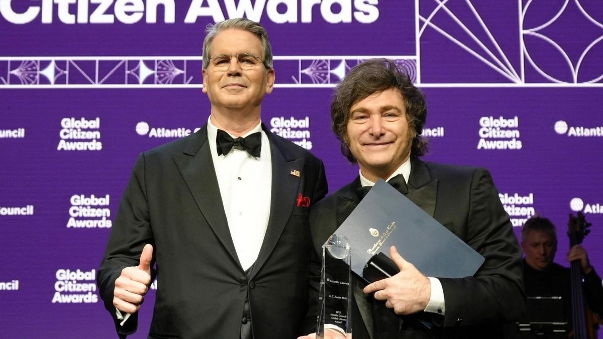 Bessent se llev&oacute; los d&oacute;lares y dej&oacute; una nueva deuda al Banco Central