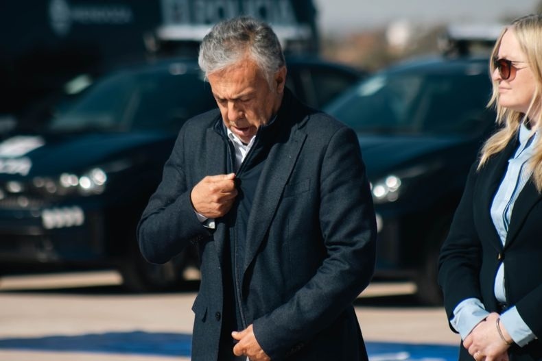 El Gobierno busca sacar las reformas con ayuda de Cornejo y Santilli en medio de tensiones pol&iacute;ticas