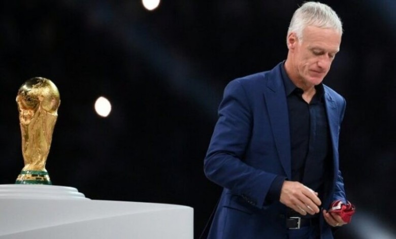  "Ellos est&aacute;n jugando una final y nosotros no", grit&oacute; Deschamps a sus dirigidos en la final